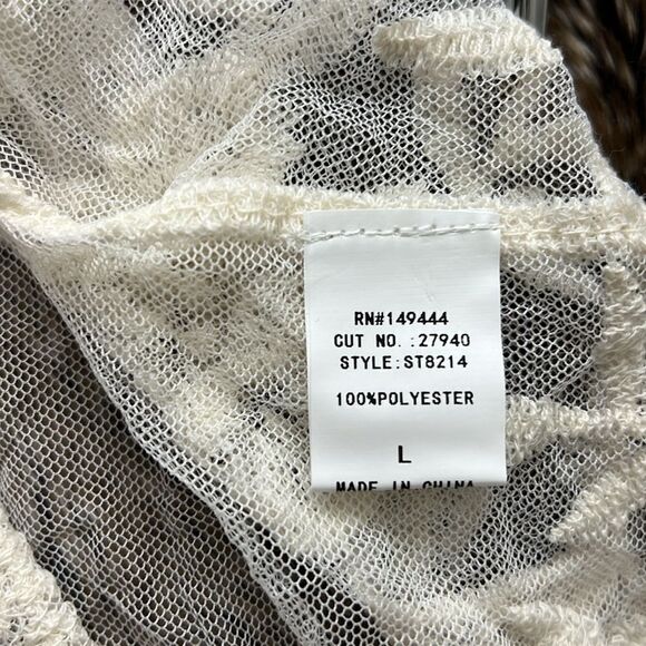 Amber Skies Bohemian style sleeveless long vest beachwear embroidered cream - Picture 8 of 9